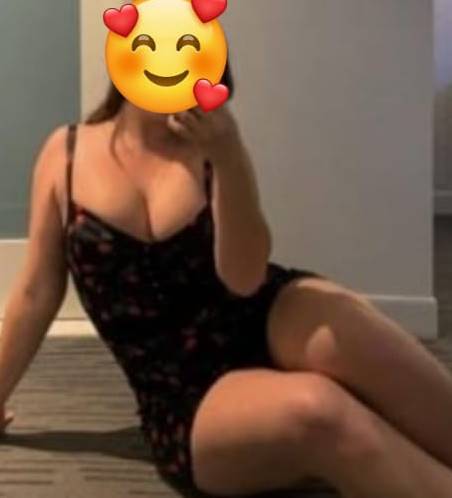 Kayaşehir Escort Bayan Nur İle Rahat Bir İlişki Deneyimi Yaşayın